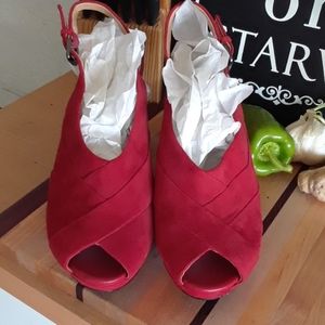 RED SUEDE PLATFORM HEELS